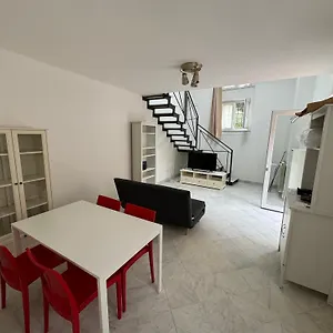 https://le-tre-capanne.it-tuscanyhotel.com